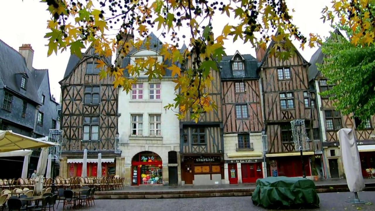 Apartamento Le Balzac / Colbert - Bord De Loire Tours Exterior foto